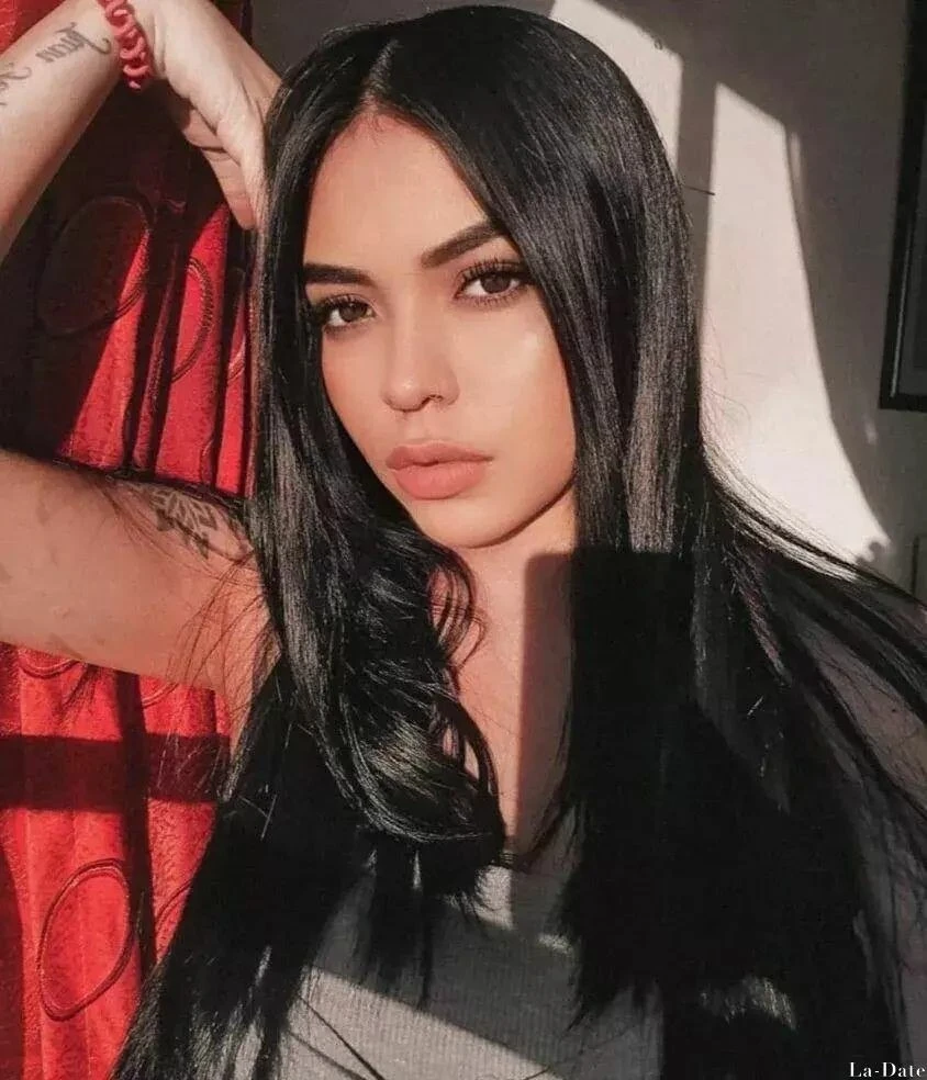 Catalina Profile image 6