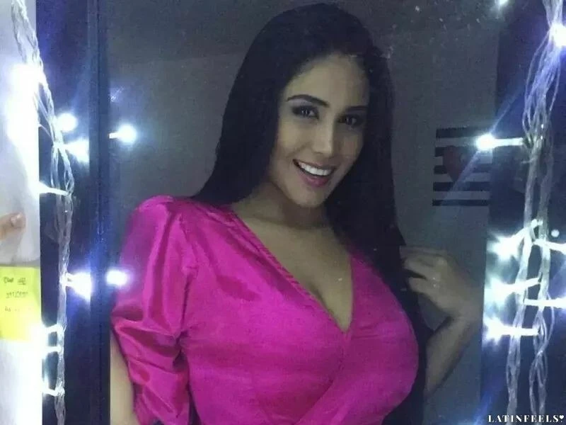 Estefania Profile image 3