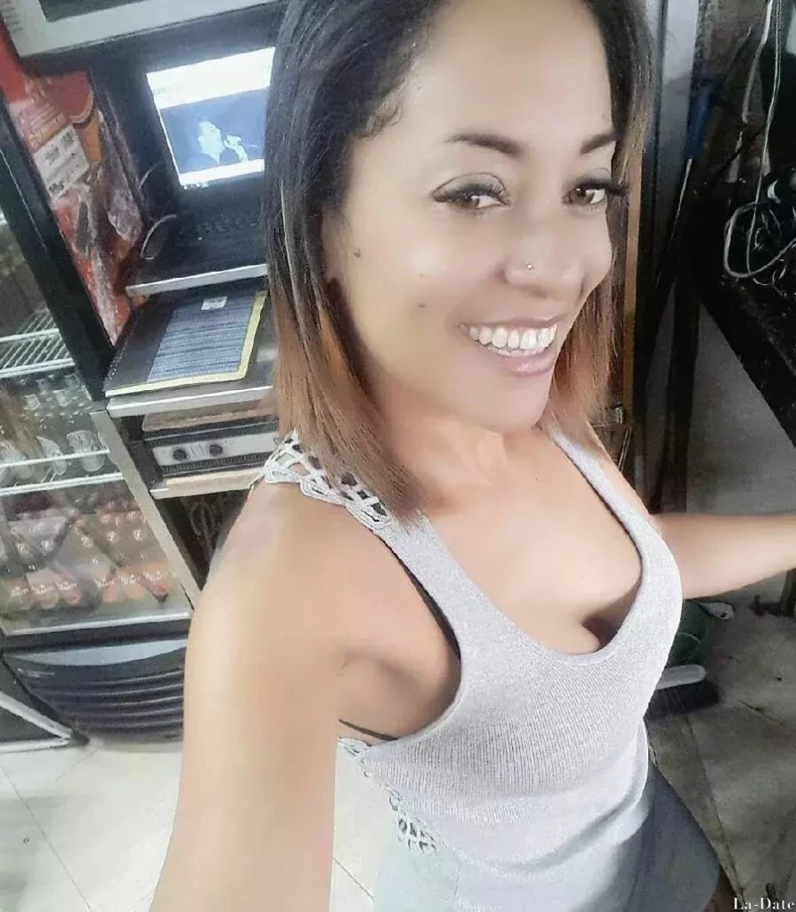 Yineth Profile image 6