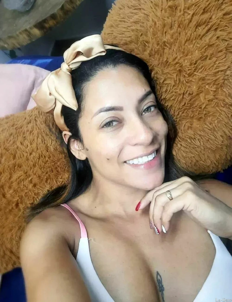 Yineth Profile image 5